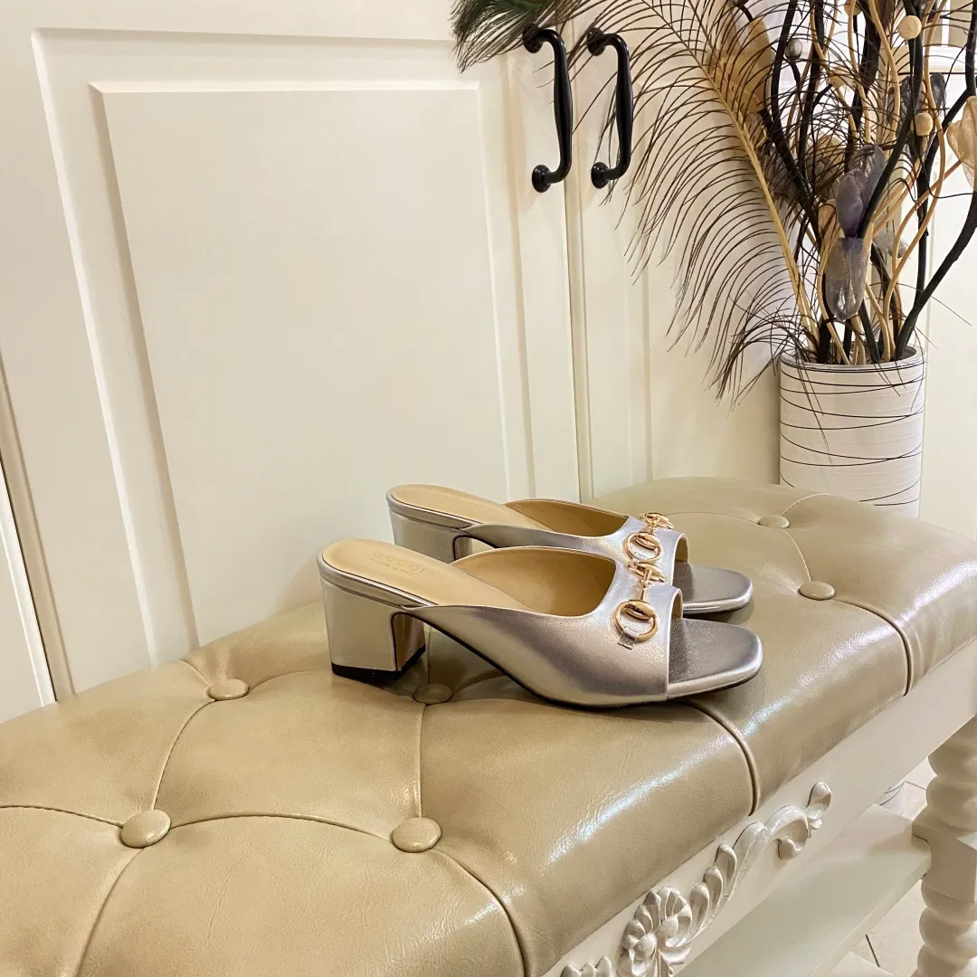 👟👟Ex-factory price 440👟👟, Gucci classic slippers, cowhide surface, sheepskin lining, 5cm heel, size 35-42 (custom-made sizes 43 and 44 are non-refundable)